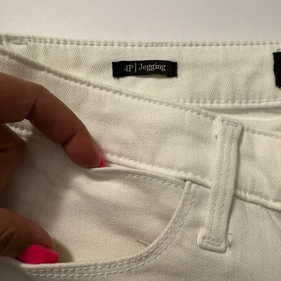 Bundle/2 Talbots Ankle Cropped Jeans White Skinny and Butter Yellow Slim. NWT 4P - Picture 3 of 16